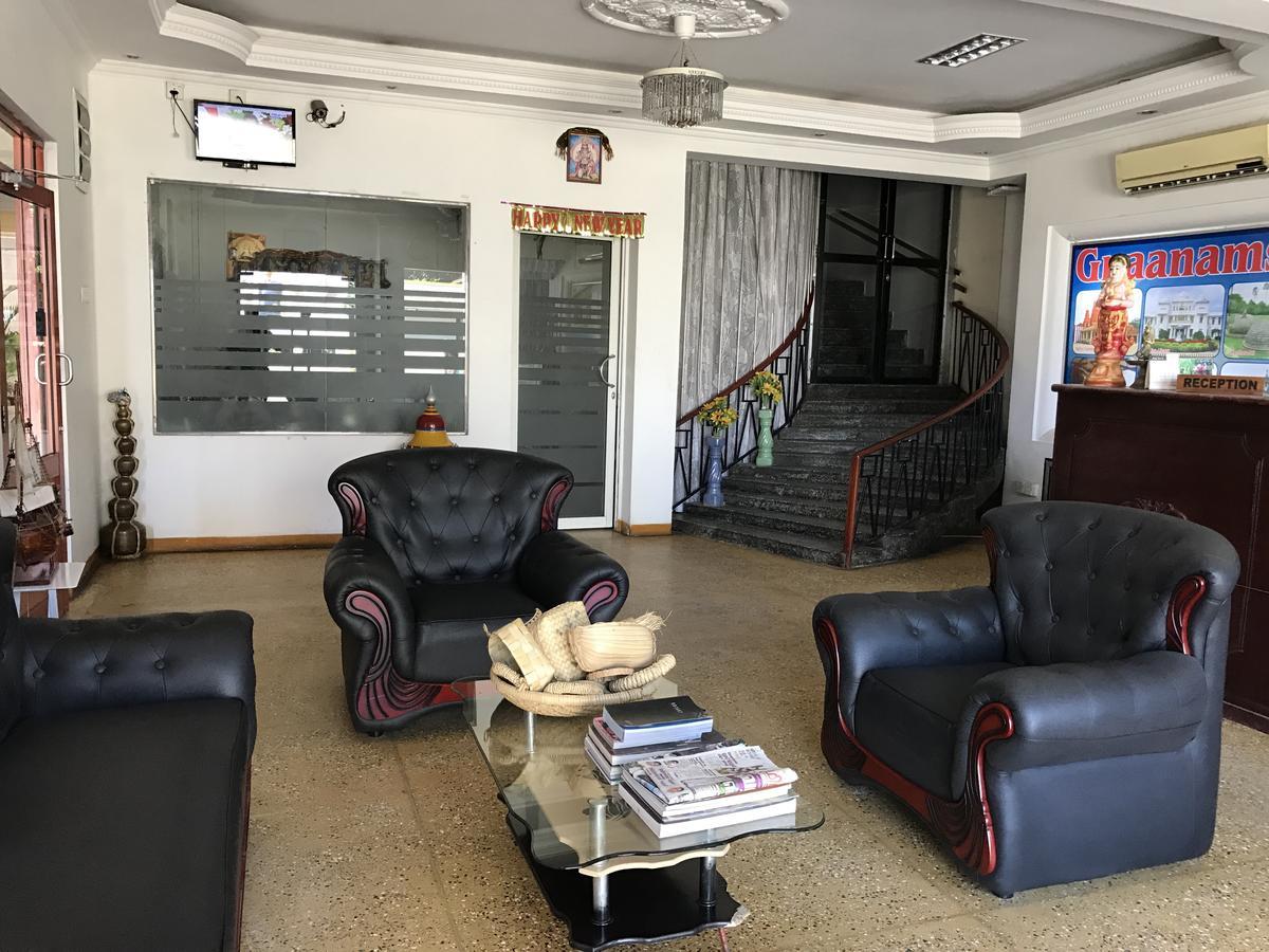 Gnaanams Hotel And Restaurant Jaffna Exterior photo